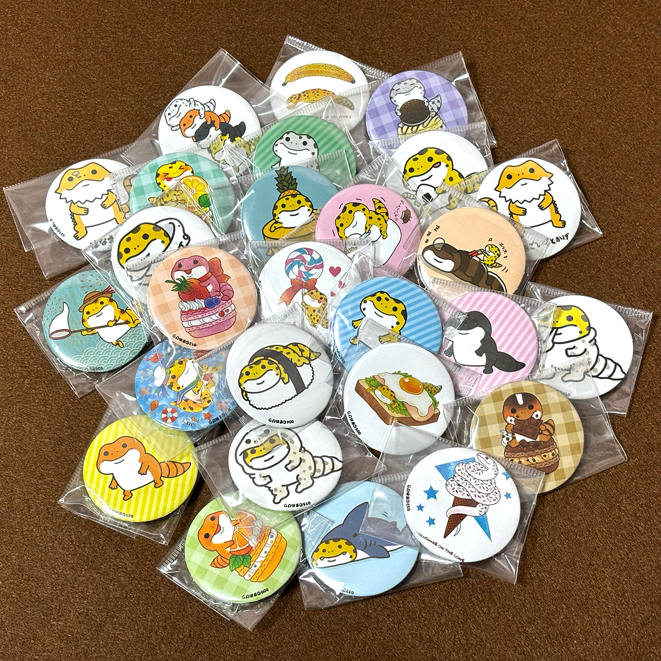 缶バッジ 小サイズ ランダム3個【旧らびーん】